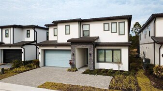 1282 Butterfly Orchid Rd in Davenport, FL - Building Photo