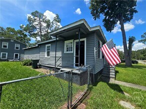 309 E 58th St in Savannah, GA - Building Photo - Building Photo
