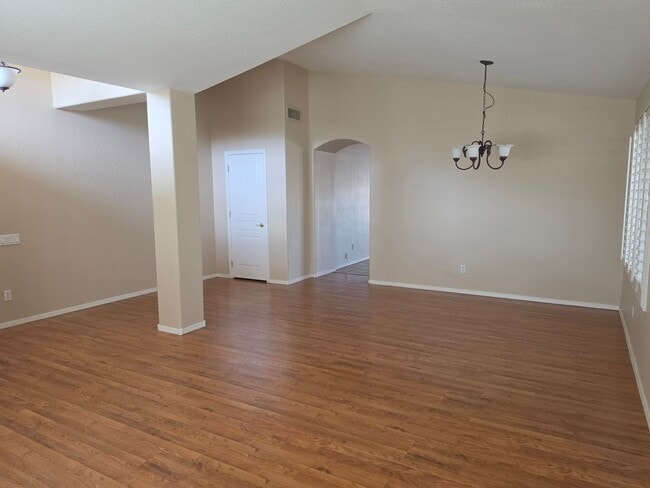 3060 E Colonial Pl in Chandler, AZ - Building Photo - Building Photo