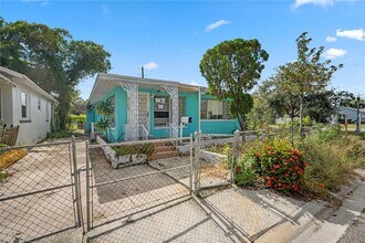 2540 11th Ave S in St. Petersburg, FL - Building Photo - Building Photo