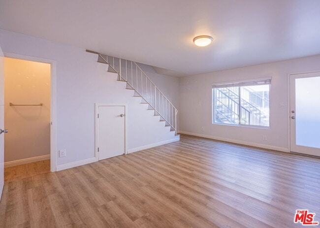 2625 6th St in Santa Monica, CA - Building Photo - Building Photo