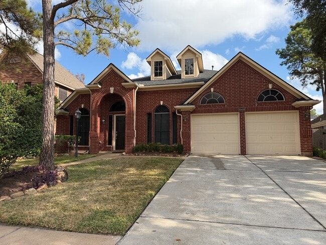 15414 Hillside Park Way