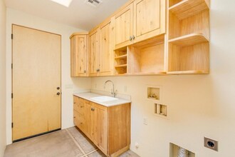 37910 N 17th Pl in Phoenix, AZ - Building Photo - Building Photo