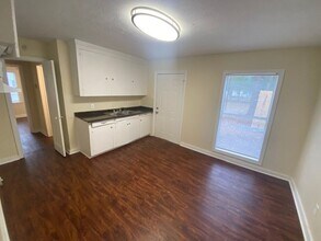 778 Avalon Rd in Jackson, MS - Building Photo - Building Photo