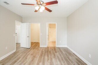 627 Cotulla Dr in Kissimmee, FL - Building Photo - Building Photo