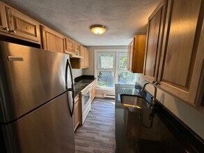 61 Waverley Rd, Unit 3 in North Andover, MA - Building Photo - Building Photo