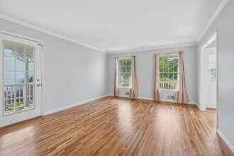 120 Sycamore St in Westfield, NJ - Building Photo - Building Photo