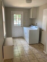 128 Muir Rd, Unit #A in Grosse Pointe Farms, MI - Foto de edificio - Building Photo