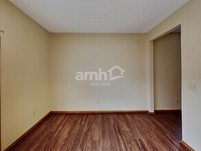 8845 Amaranth Ct in Reynoldsburg, OH - Building Photo - Building Photo