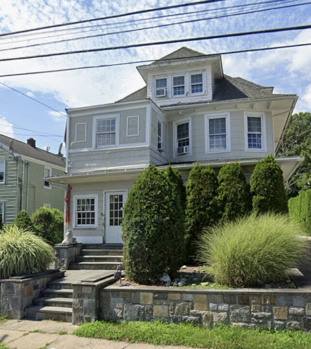 74 Charron St, Unit 2nd and 3rd floor apartme in Bridgeport, CT - Building Photo