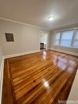 1629 Commonwealth Ave, Unit 3 in Boston, MA - Building Photo