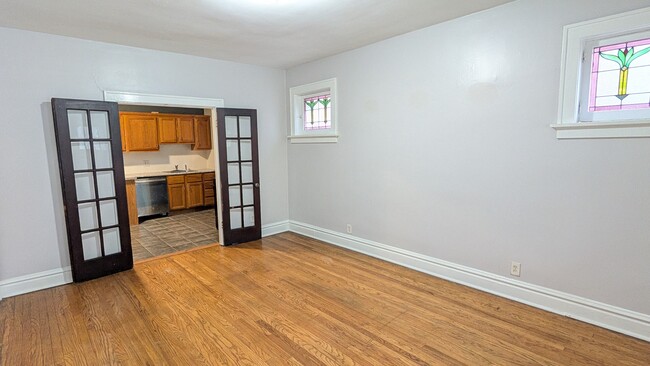 property at 5042 Mardel Ave