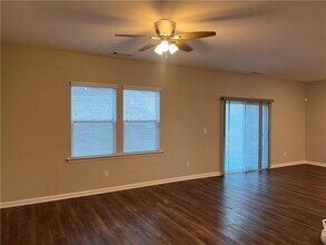 2008 Nuthatch Dr in Hoschton, GA - Building Photo - Building Photo