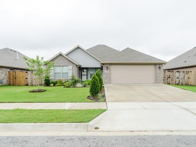 property at 1030 Riverside Dr