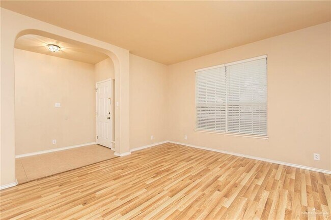 900 N 51st St in McAllen, TX - Building Photo - Building Photo