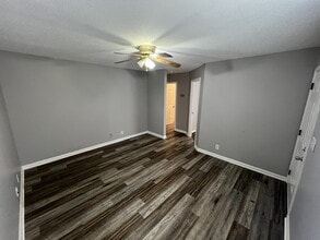 204 B Arkansas Ave in Oak Grove, KY - Building Photo - Building Photo