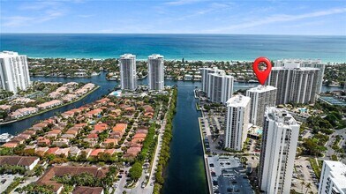 3731 N Country Club Dr in Aventura, FL - Foto de edificio - Building Photo