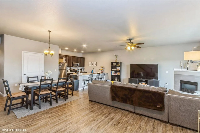 867 Silver Ln in Iowa City, IA - Building Photo - Building Photo