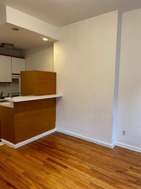 358 E 51st St in New York, NY - Building Photo - Building Photo