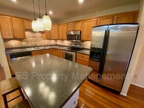 6141 Wildcat Dr in Indianapolis, IN - Foto de edificio - Building Photo