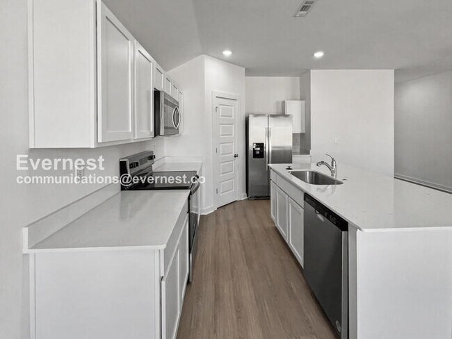 115 E Fredonia Ct in Mayflower, AR - Building Photo - Building Photo