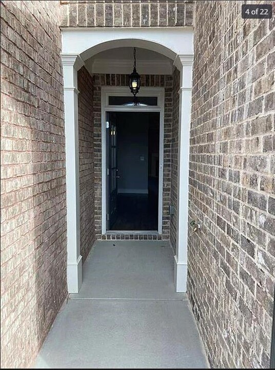 2425 Morgan Pl Dr in Buford, GA - Building Photo