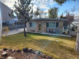 185 Country Club Dr in Ogden, UT - Building Photo