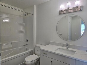 635 Ballantrae Dr in Winnipeg, MB - Building Photo - Building Photo