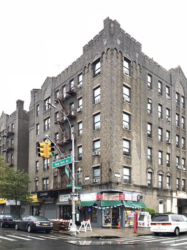 588-608 New York Ave