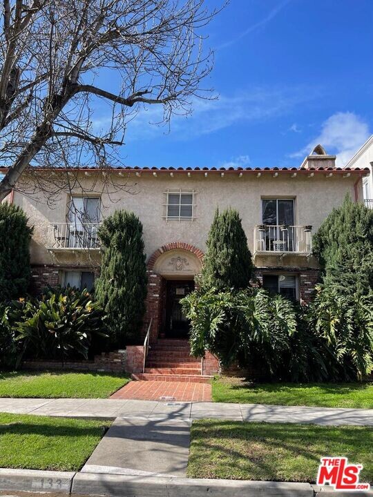 133 S Elm Dr in Beverly Hills, CA - Building Photo