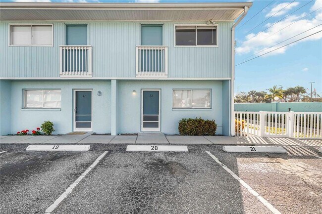 3569 Bee Ridge Rd in Sarasota, FL - Building Photo - Building Photo