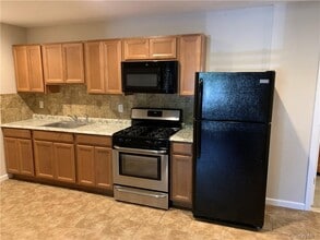 58 N Grant Ave in Congers, NY - Building Photo - Building Photo
