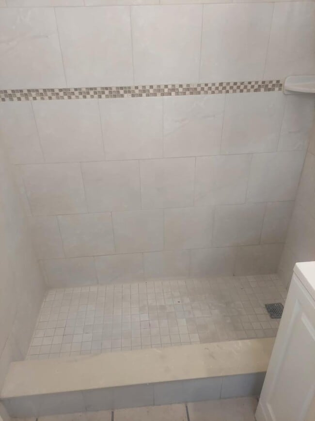 5471 Ravenswood Rd in Fort Lauderdale, FL - Building Photo - Building Photo