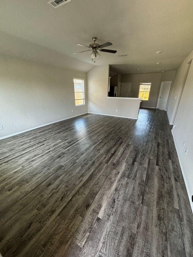 1382 S Scissortail Ln in Fayetteville, AR - Building Photo - Building Photo