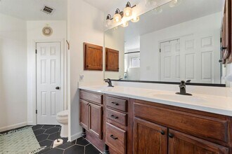 16300 Bates Cove in Pflugerville, TX - Building Photo - Building Photo