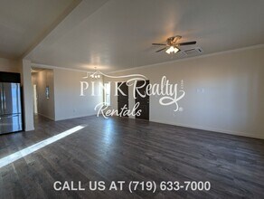 1672 E Purcell Blvd in Pueblo West, CO - Building Photo - Building Photo