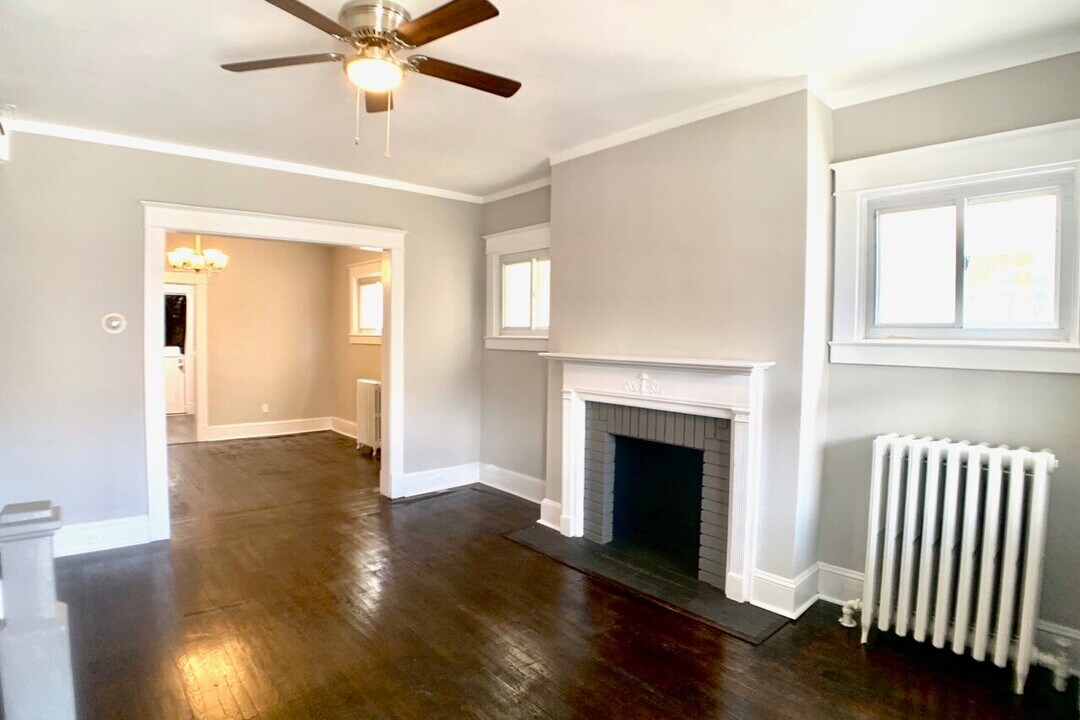 2932 Arunah Ave in Baltimore, MD - Building Photo