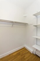 18 Centre St in Cambridge, MA - Building Photo