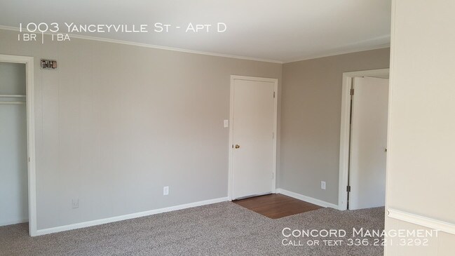 1003 Yanceyville St-Unit -Apt D in Greensboro, NC - Building Photo - Building Photo