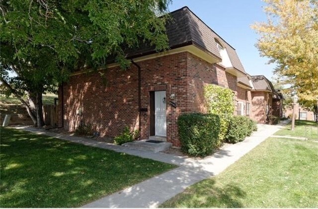 5545 S Lowell Blvd in Littleton, CO - Building Photo