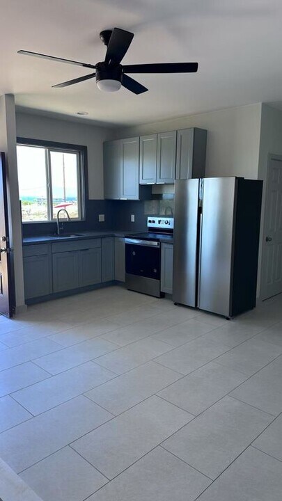 448 Lahainaluna Rd in Lahaina, HI - Building Photo