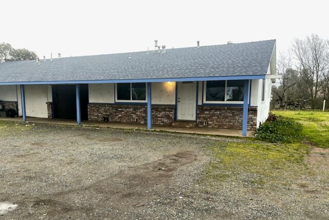 11 Tamara Ct in Gridley, CA - Building Photo