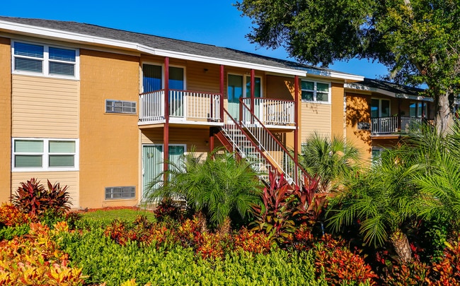 The Park at Rialto in Fern Park, FL - Foto de edificio - Building Photo