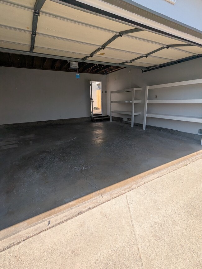 8195 Eastport Dr in Huntington Beach, CA - Building Photo - Building Photo