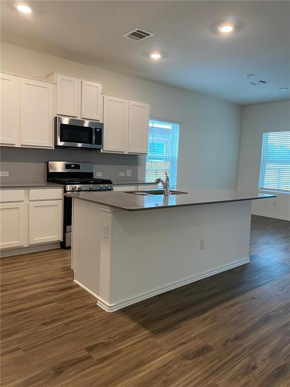 property at 716 Mallow Rd
