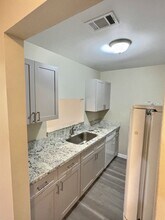 211 Eastland Blvd-Unit -65be0a91-f47e-11e9-95c2-b083fed06b58 in Ocean Springs, MS - Building Photo - Building Photo