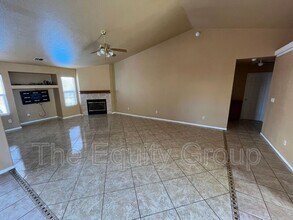 1672 W Julieanne Ave in Porterville, CA - Building Photo - Building Photo