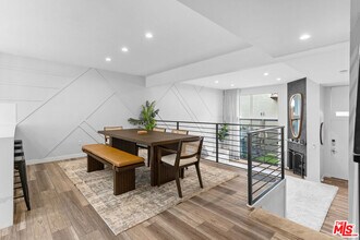 4360 Glencoe Ave in Marina Del Rey, CA - Building Photo - Building Photo
