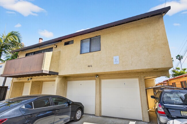 property at 4046 Iowa St