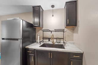 108 Robble Ave in Endicott, NY - Foto de edificio - Building Photo